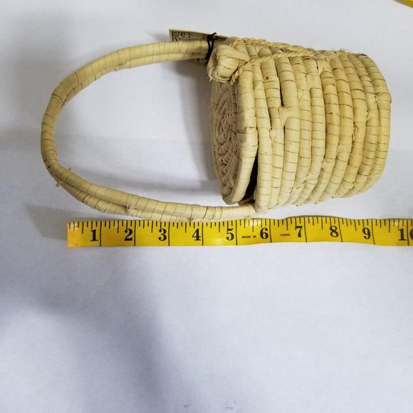 Spice Basket of Sunny Caribbee Spice from Sunny Ca - Picture 9 of 9